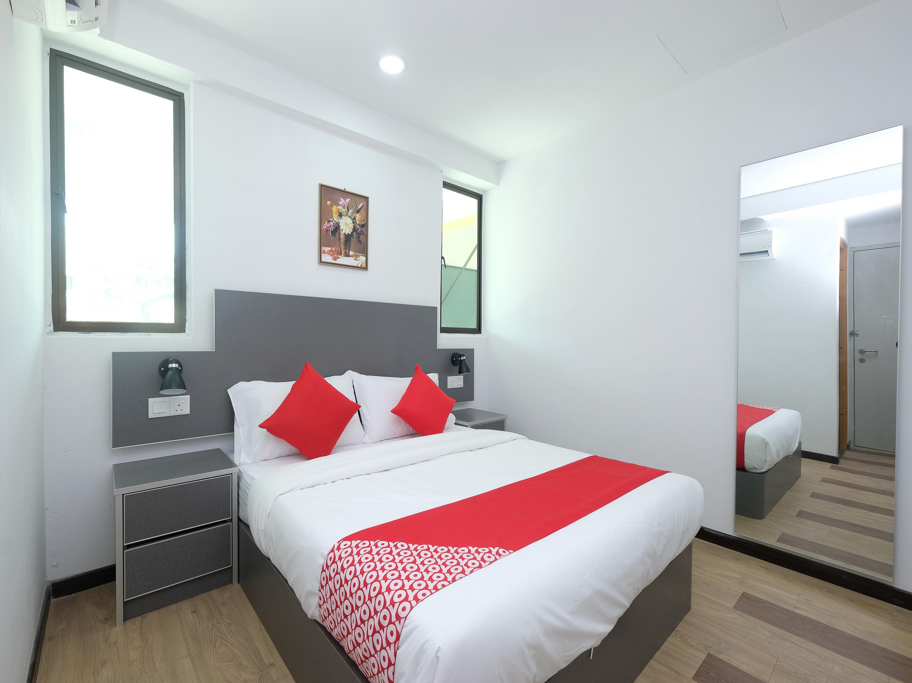 Oyo 44043 First Garden Hotel Kuantan Kültér fotó